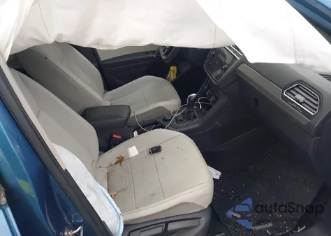 2020 Volkswagen Tiguan 2.0T Se/2.0T Se R-Line Black/2.0T Sel from USA, damaged, VIN 3VV2B7AX1LM129245